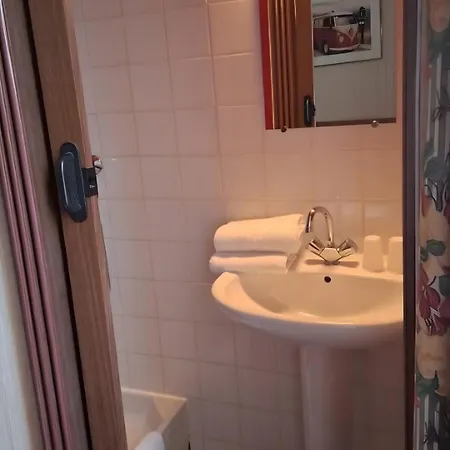 D'hotes Carnot Bed & Breakfast 3*